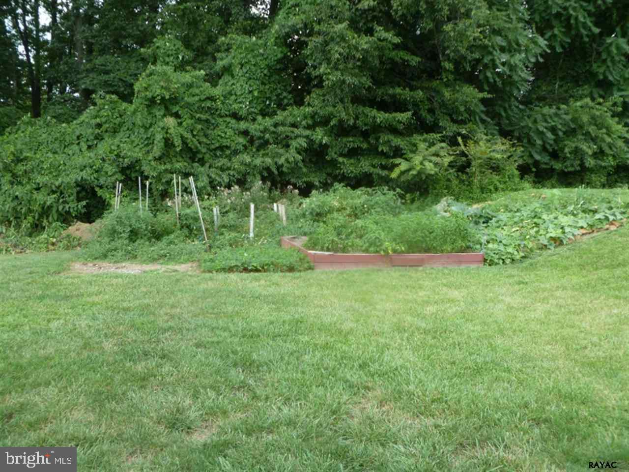 677 Cassel Road, Unit 166 Manchester, PA 17345 - Photo 34 of 36 Gallery Image 34