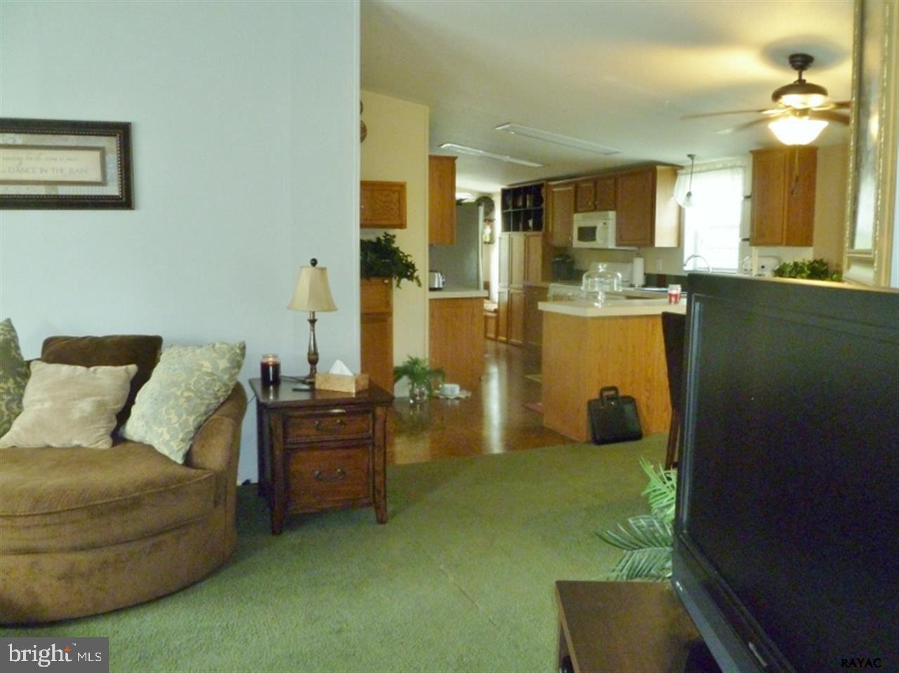677 Cassel Road, Unit 166 Manchester, PA 17345 - Photo 7 of 36 Gallery Image 7