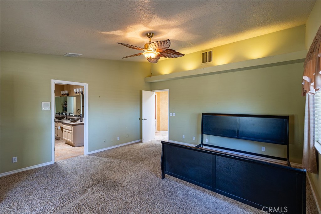 16728 Shirwaun Road Apple Valley, CA 92307 - Photo 40 of 72