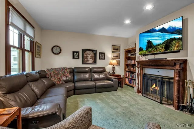 $799,900 | 393 Glengrove Road, Porter, NY 14174