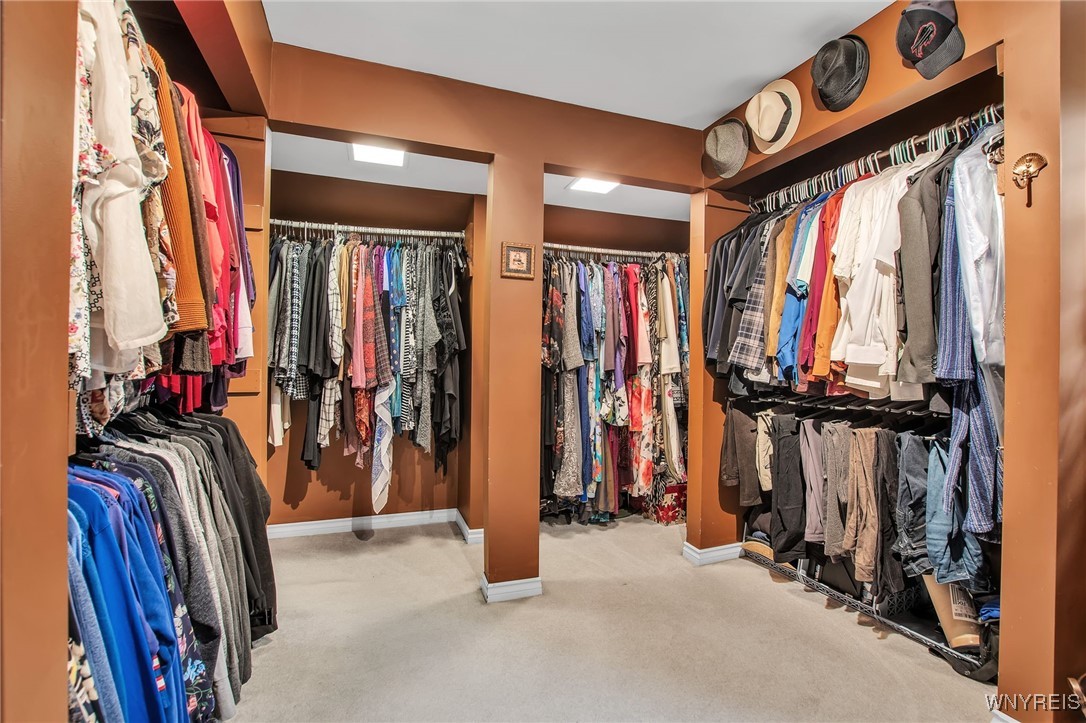 393 Glengrove Road Porter, NY 14174 - Photo 29 of 50 Walk in closet