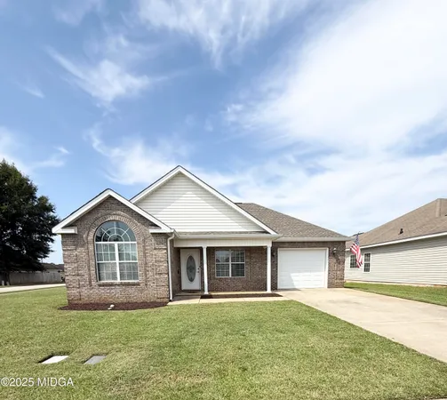 $229,500 | 417 Covington Cove, Byron, GA 31008