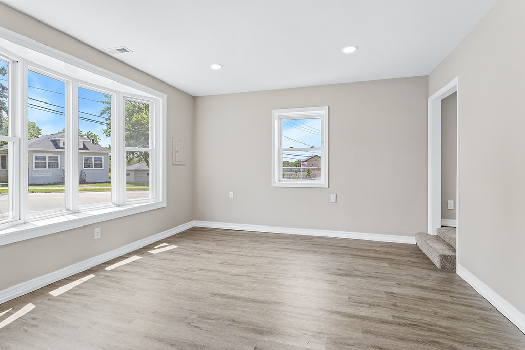 521 McCarthy Road Lemont, IL 60439 - Photo 3 of 36
