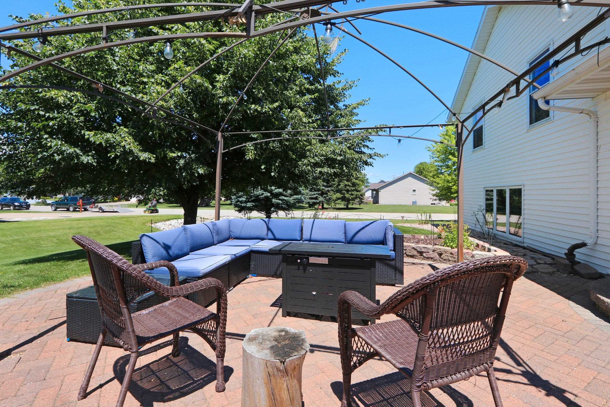 N9443 Handel Drive Appleton, WI 54915 - Photo 7 of 71