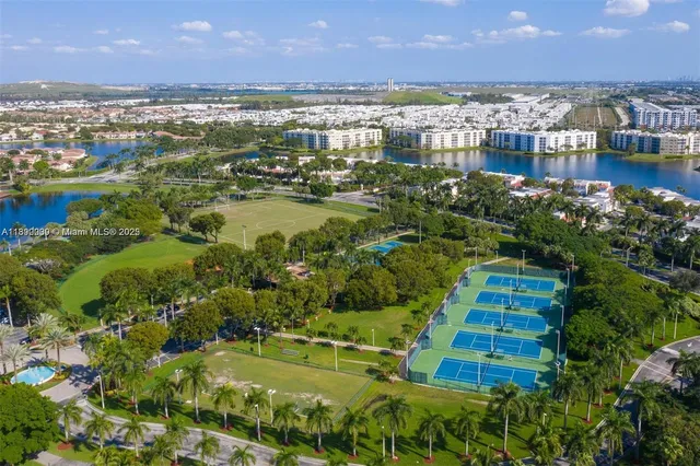 $760,000 | 10700 Northwest 66th Street, Unit 207, Doral, FL 33178