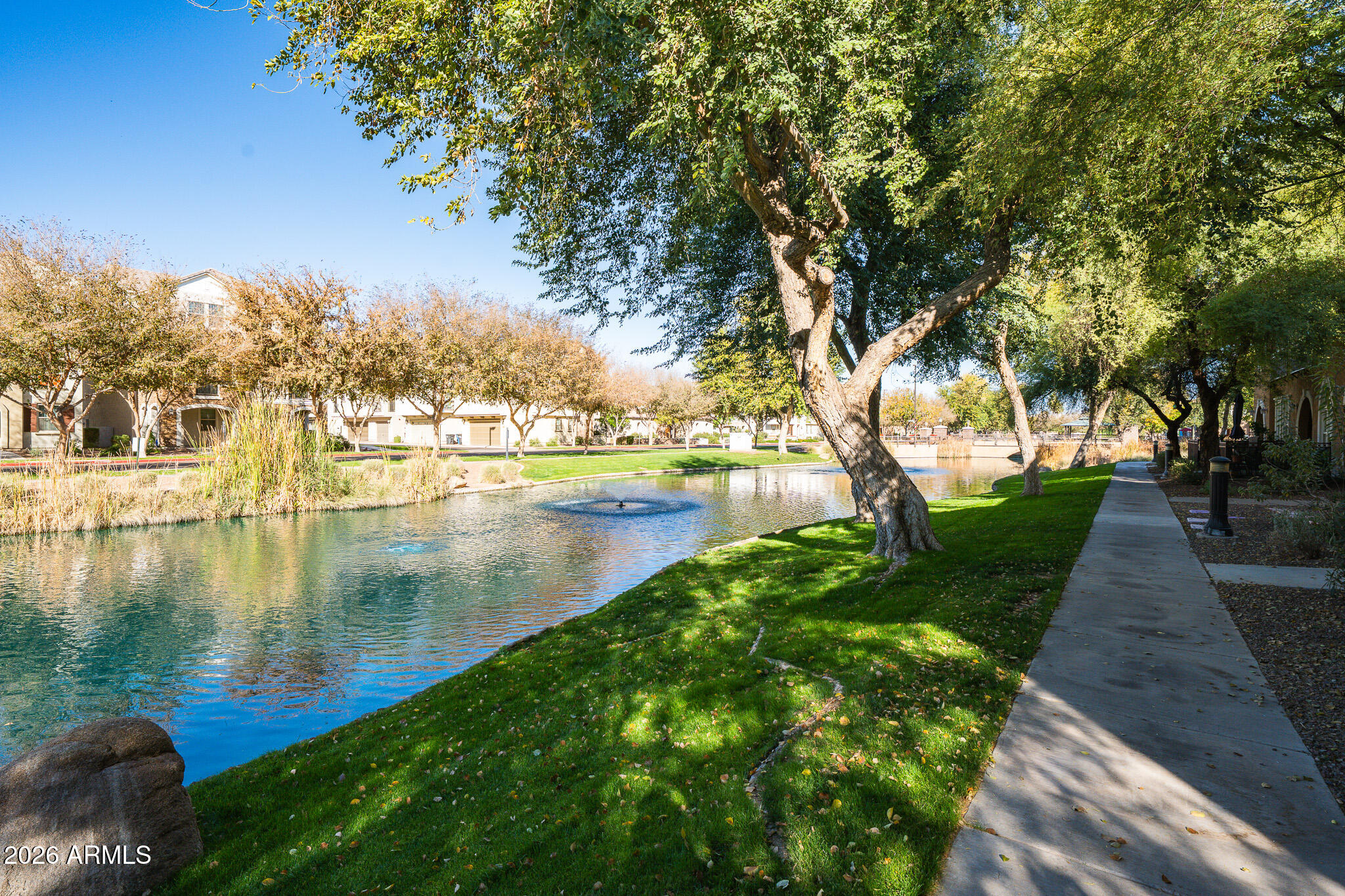 2750 South Voyager Drive, Unit 101 Gilbert, AZ 85295 - Photo 2 of 36 Walking Path