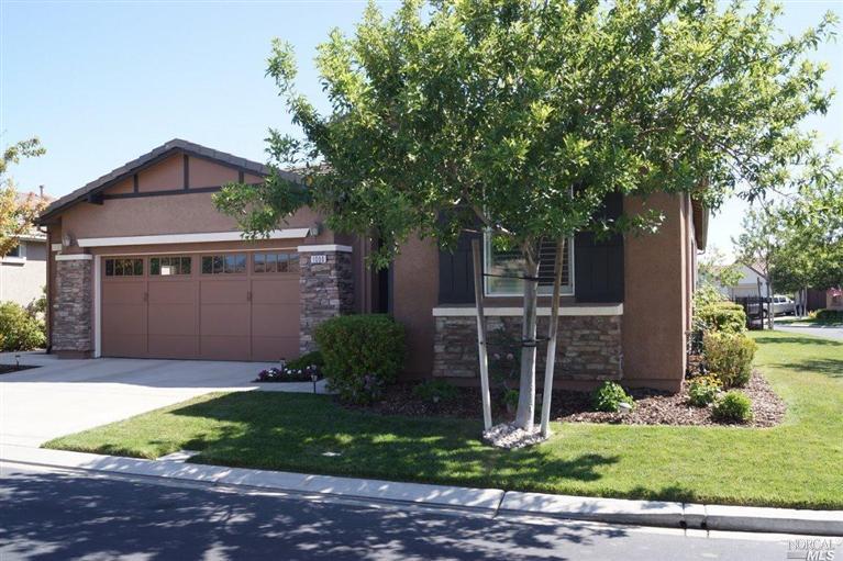 1000 Michelbook Lane Rio Vista, CA 94571 - Photo 1 of 1 a front view of a house with garden