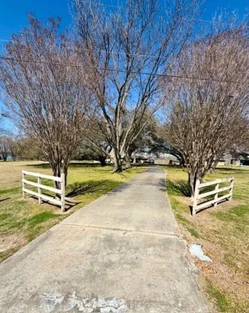 $749,900 | 1688 Highway 606, St. Joseph, LA 71366