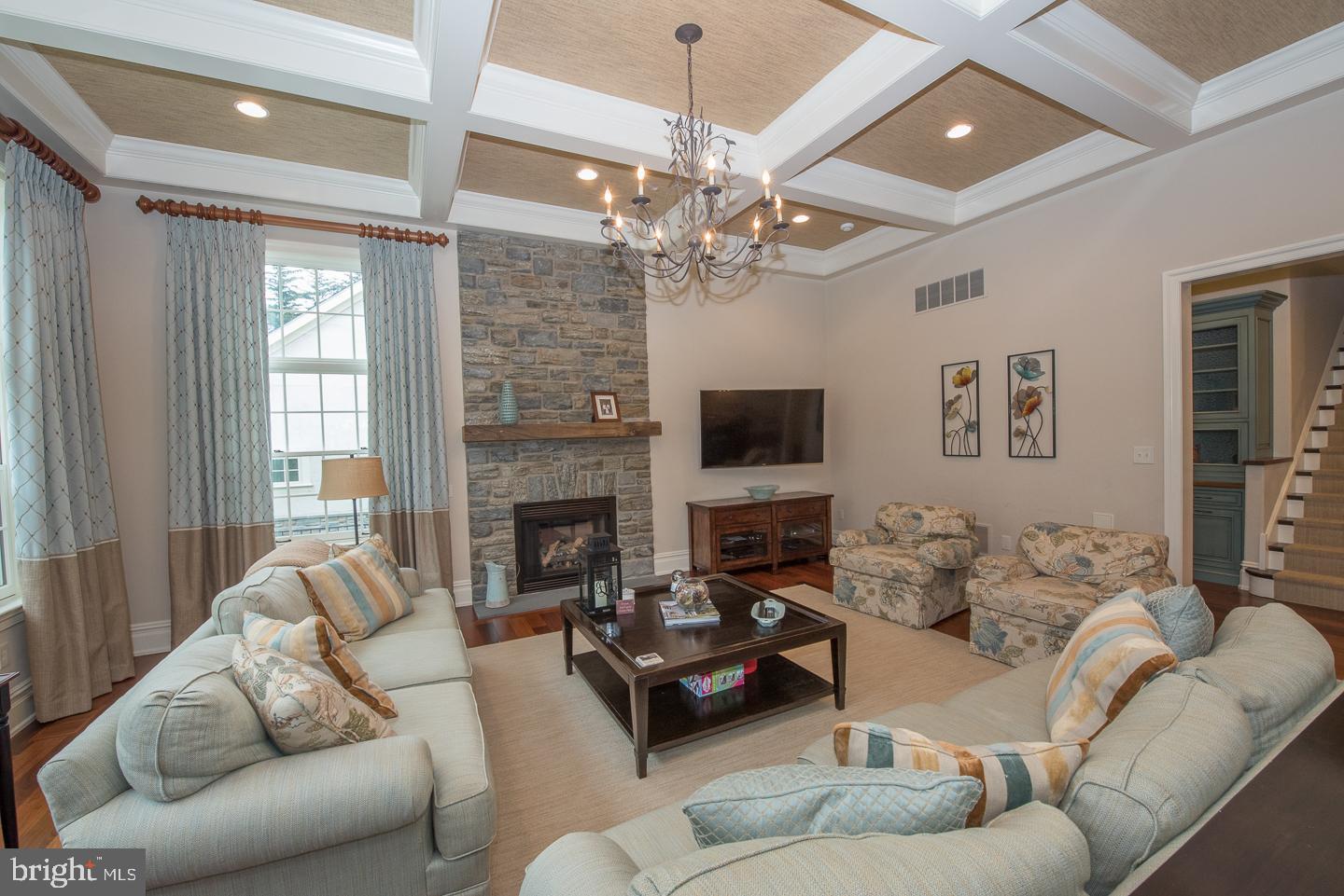 442 Boxwood Road Bryn Mawr, PA 19010 - Photo 17 of 43 Great Room