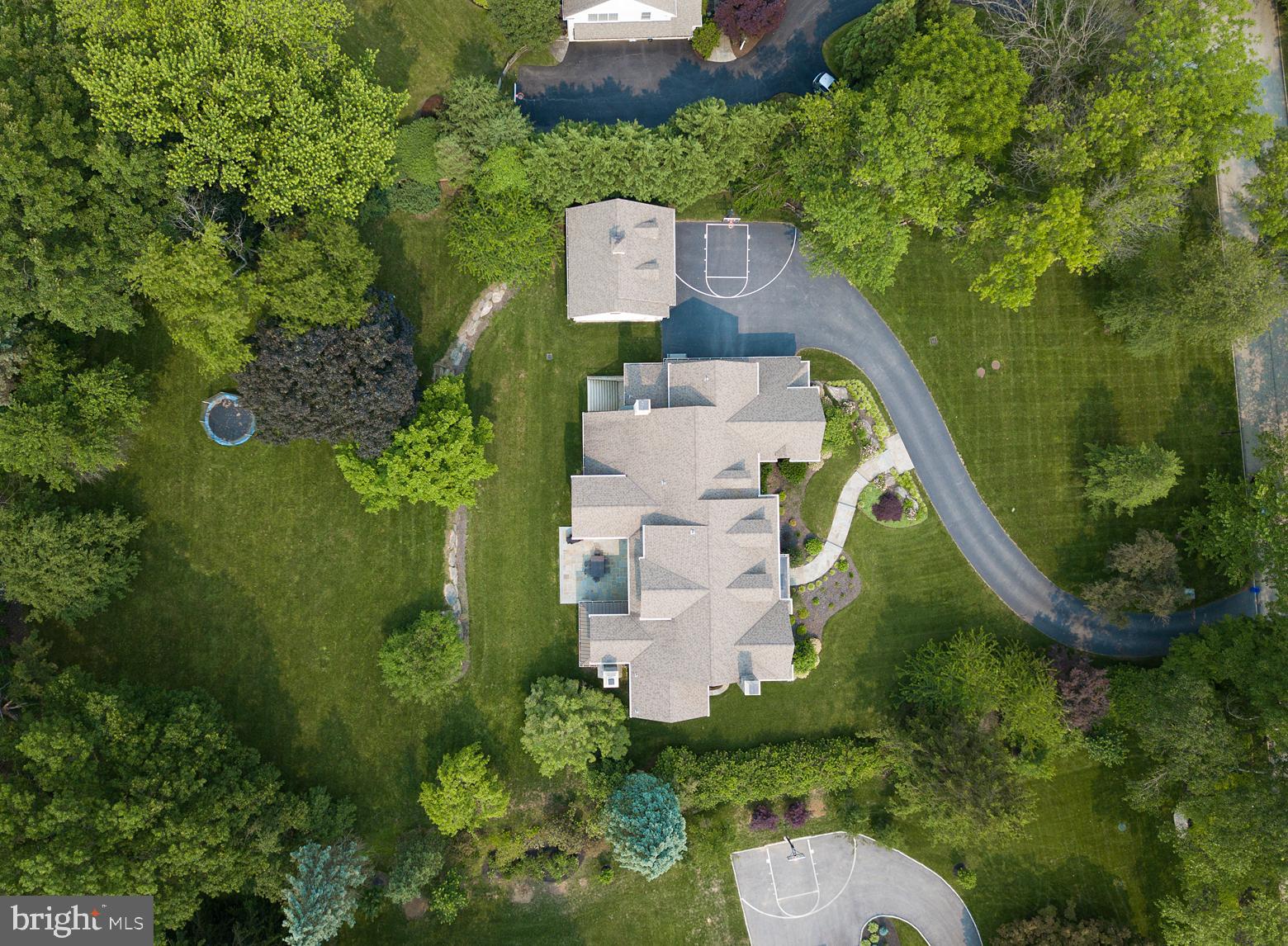 442 Boxwood Road Bryn Mawr, PA 19010 - Photo 3 of 43