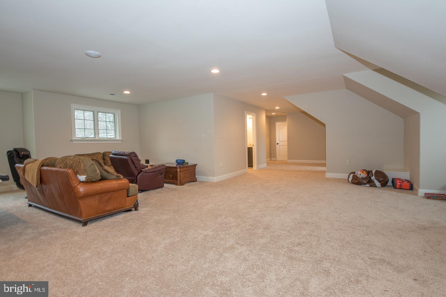 442 Boxwood Road Bryn Mawr, PA 19010 - Photo 30 of 43 Finished Third Level