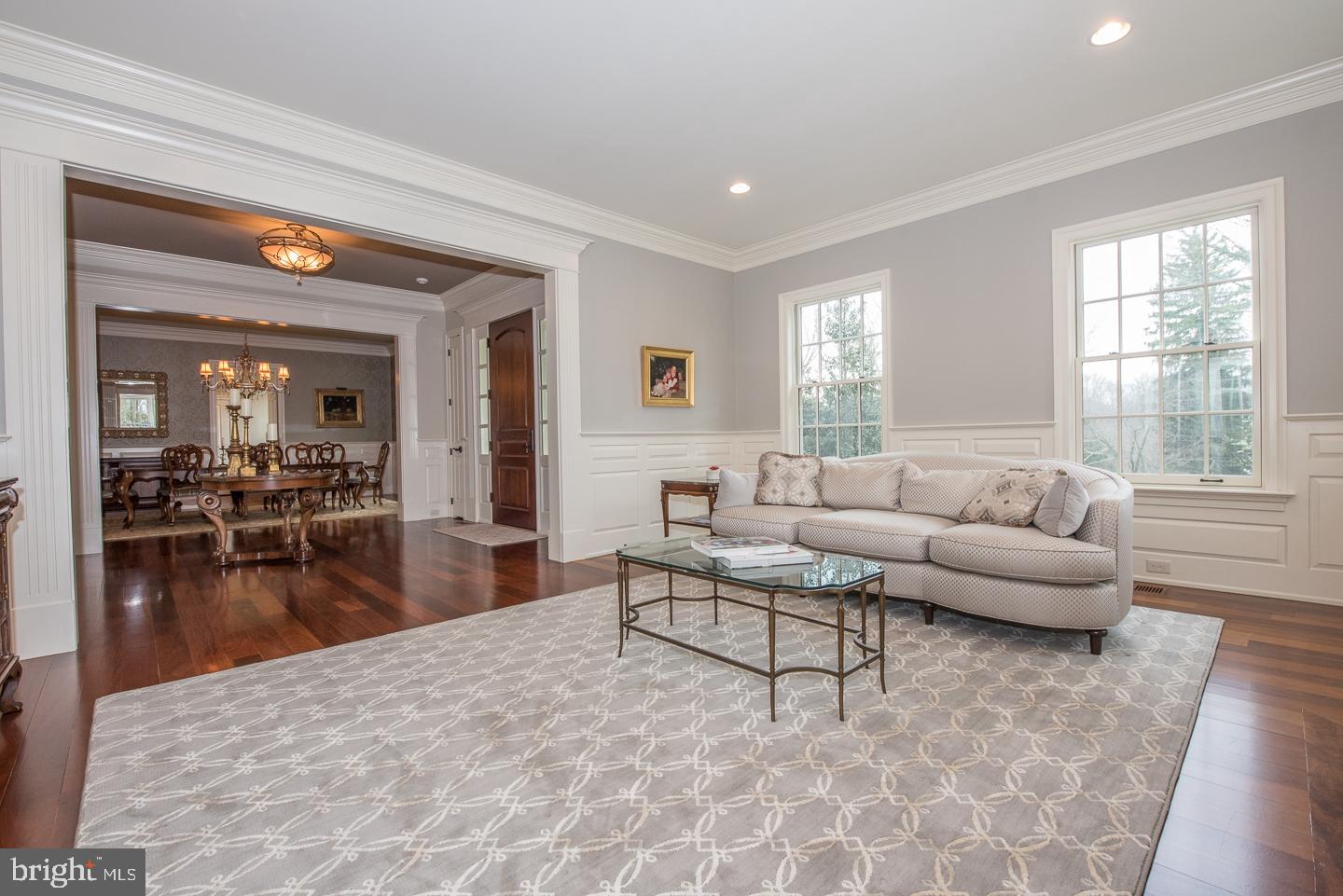 442 Boxwood Road Bryn Mawr, PA 19010 - Photo 9 of 43 Living Room