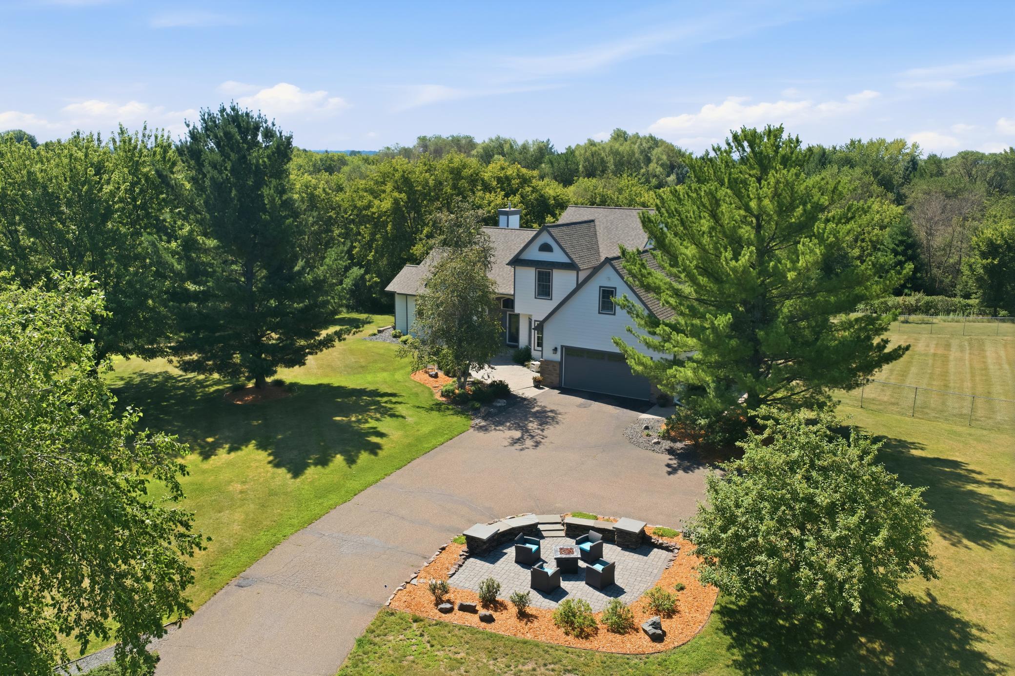 923 Cloverleaf Circle Hudson, WI 54016 - Photo 2 of 60