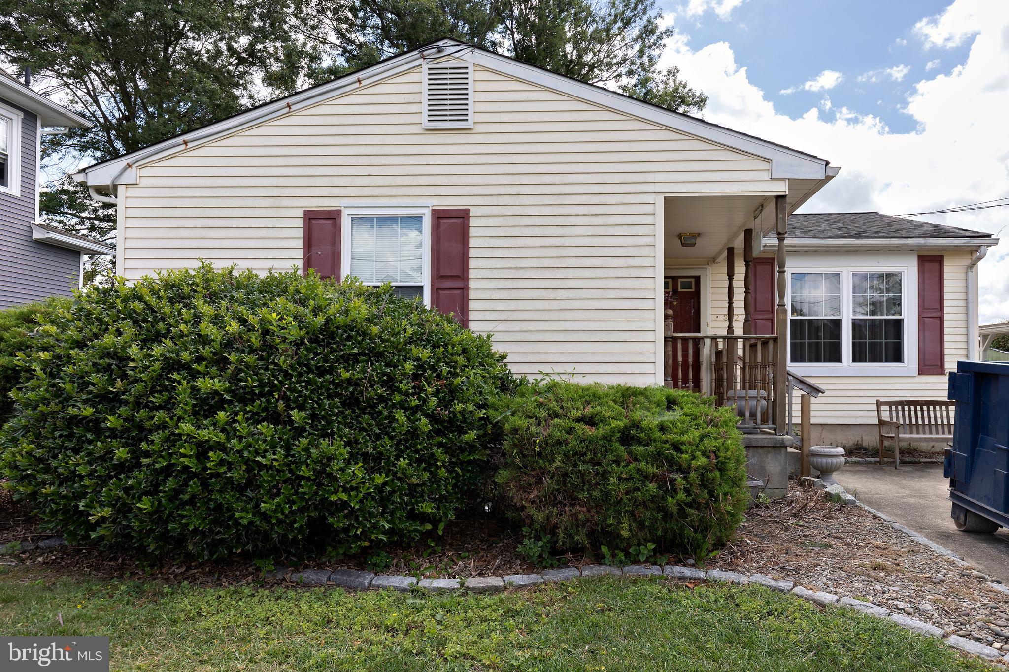 322 West Washington Avenue Magnolia, NJ 08049 - Photo 2 of 28 a view of a back yard of the house