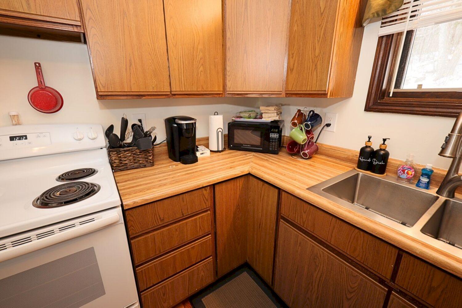 37 Williams Road Vassalboro, ME 04989 - Photo 104 of 164 Airbnb_Download_53810649_28_result