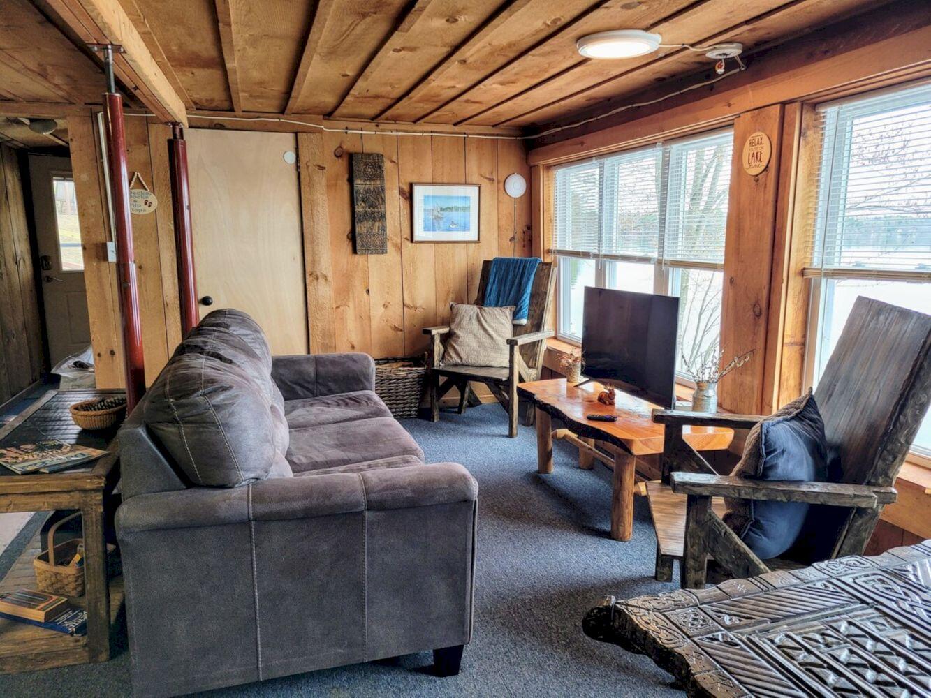 37 Williams Road Vassalboro, ME 04989 - Photo 120 of 164 Airbnb_Download_53810987_13_result