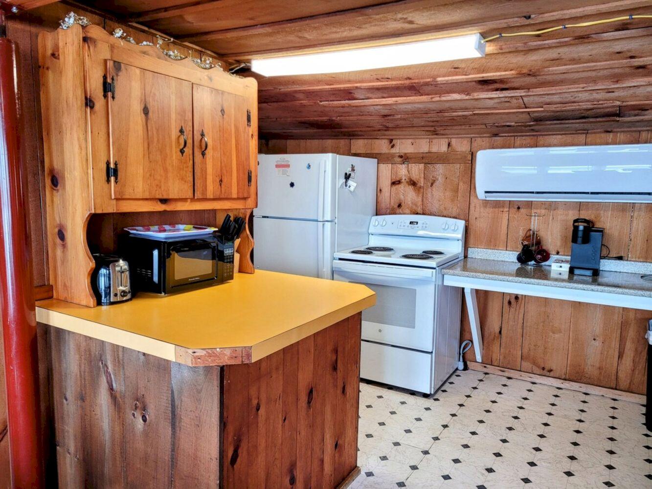 37 Williams Road Vassalboro, ME 04989 - Photo 123 of 164 Airbnb_Download_53810987_17_result