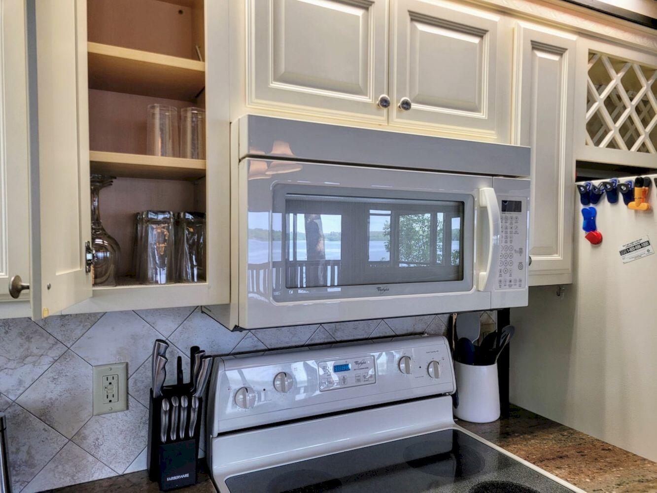 37 Williams Road Vassalboro, ME 04989 - Photo 13 of 164 Airbnb_Download_1398431716637173492_21_r