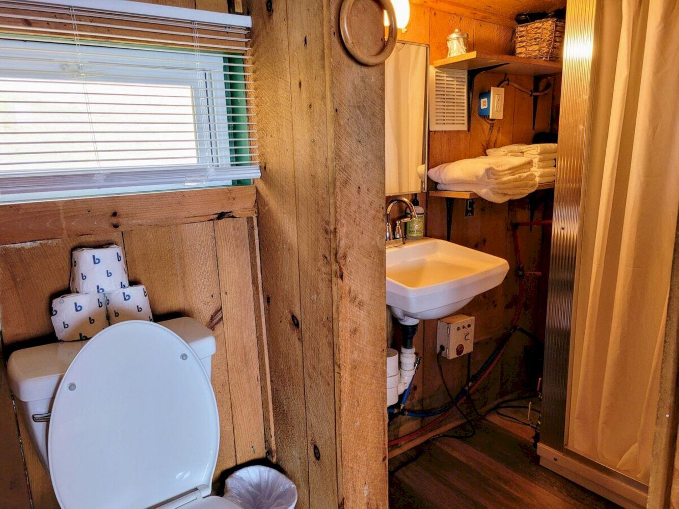 37 Williams Road Vassalboro, ME 04989 - Photo 131 of 164 Airbnb_Download_53810987_23_result