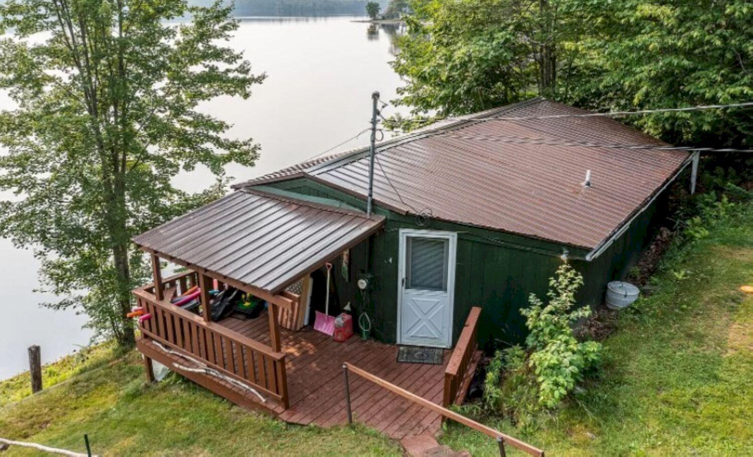 37 Williams Road Vassalboro, ME 04989 - Photo 135 of 164 Airbnb_Download_53810987_29_result