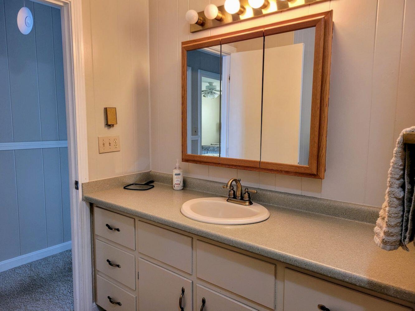 37 Williams Road Vassalboro, ME 04989 - Photo 29 of 164 Airbnb_Download_1398431716637173492_34_r