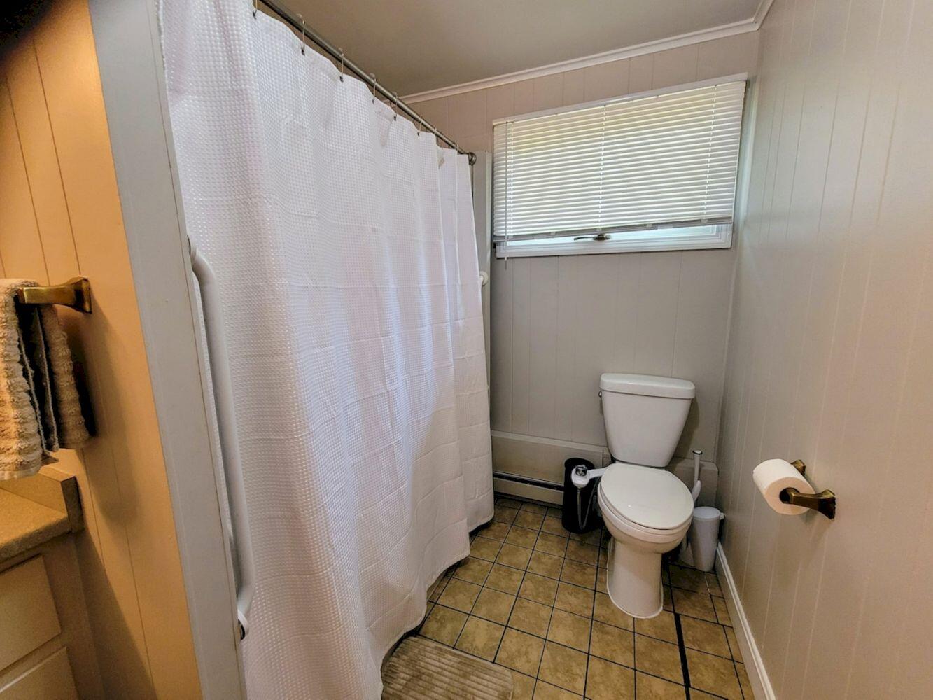 37 Williams Road Vassalboro, ME 04989 - Photo 30 of 164 Airbnb_Download_1398431716637173492_33_r