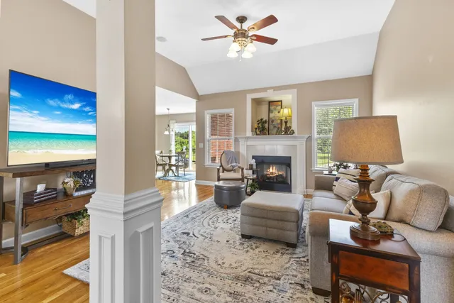 $455,000 | 802 Ronald Drive, Murfreesboro, TN 37129