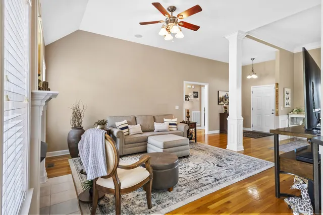 $455,000 | 802 Ronald Drive, Murfreesboro, TN 37129