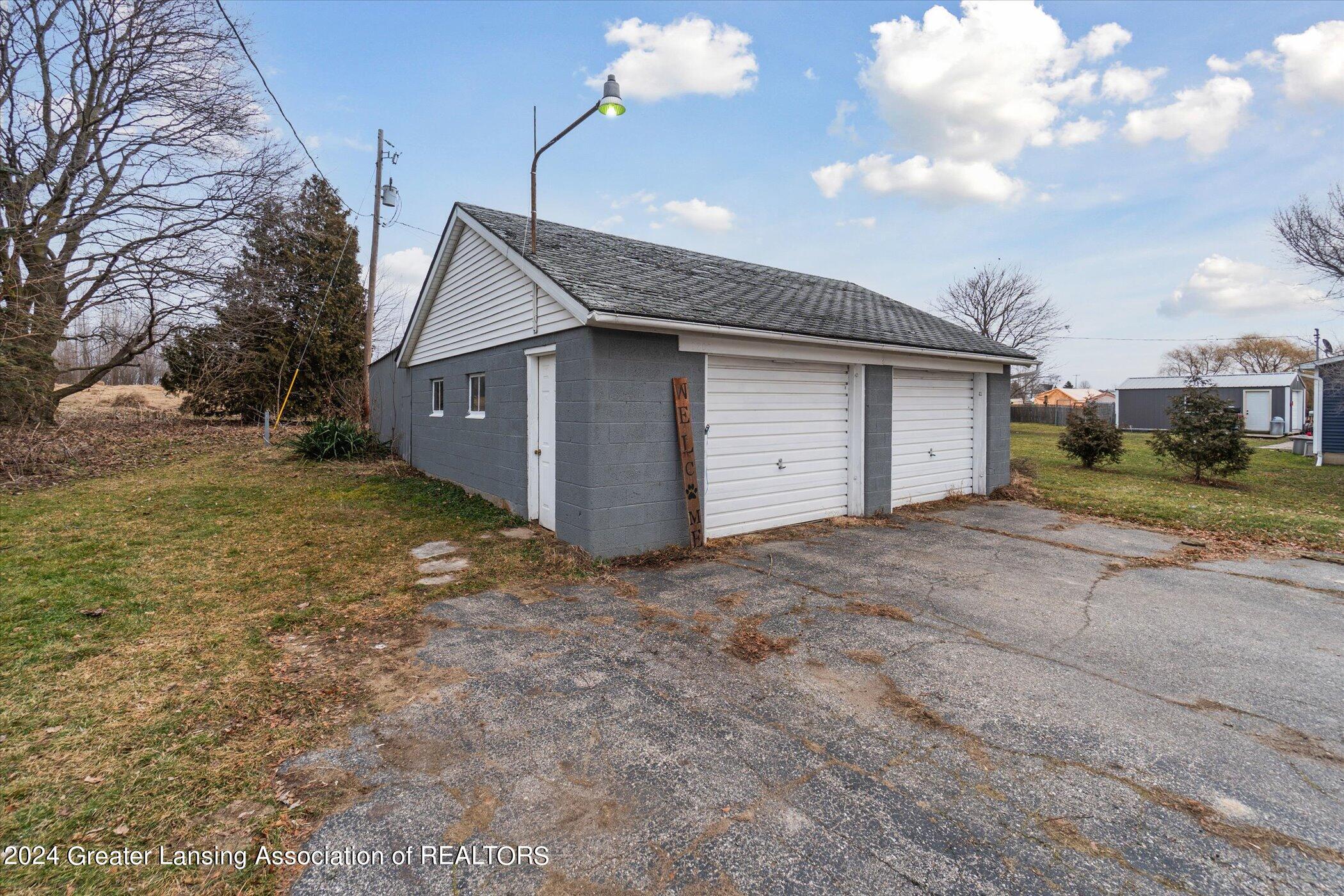 9300 McBride Road Ovid, MI 48866 - Photo 32 of 32 32-9300-McBride-Rd-Ovid-MI-48866-WindowS