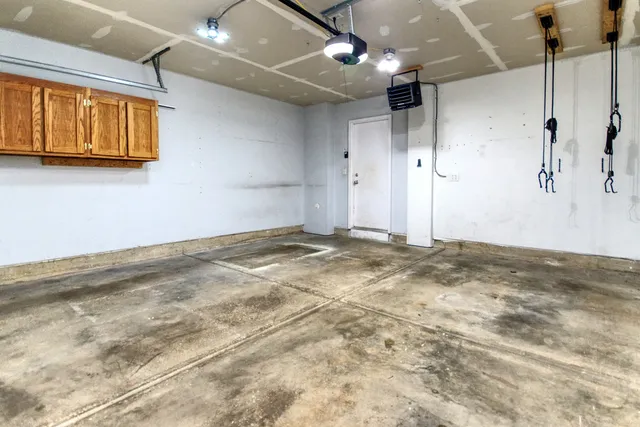 a view of a storage & utility room