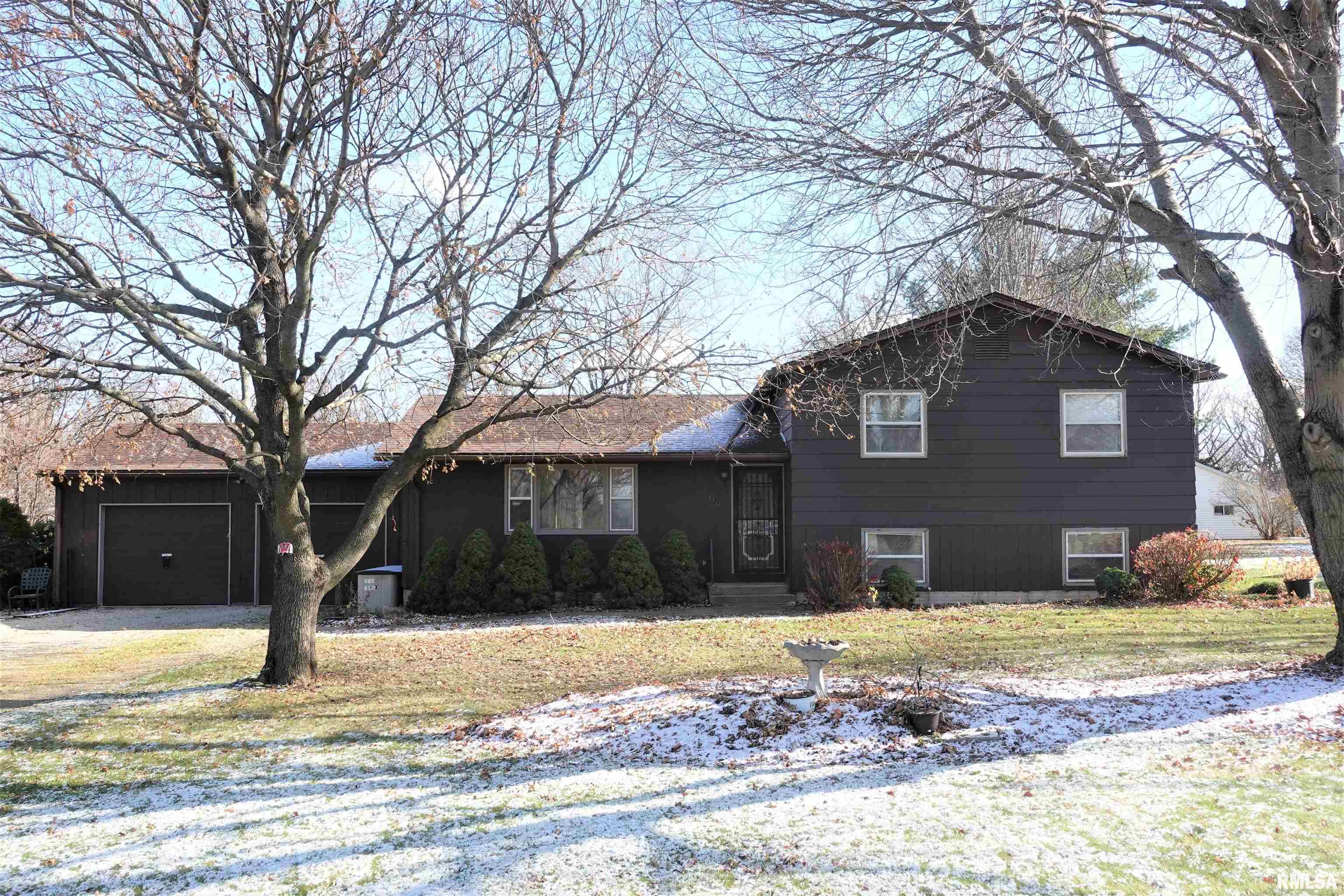 110 Sunshine Drive Rio, IL 61472 - Photo 2 of 35 Gallery Image 2