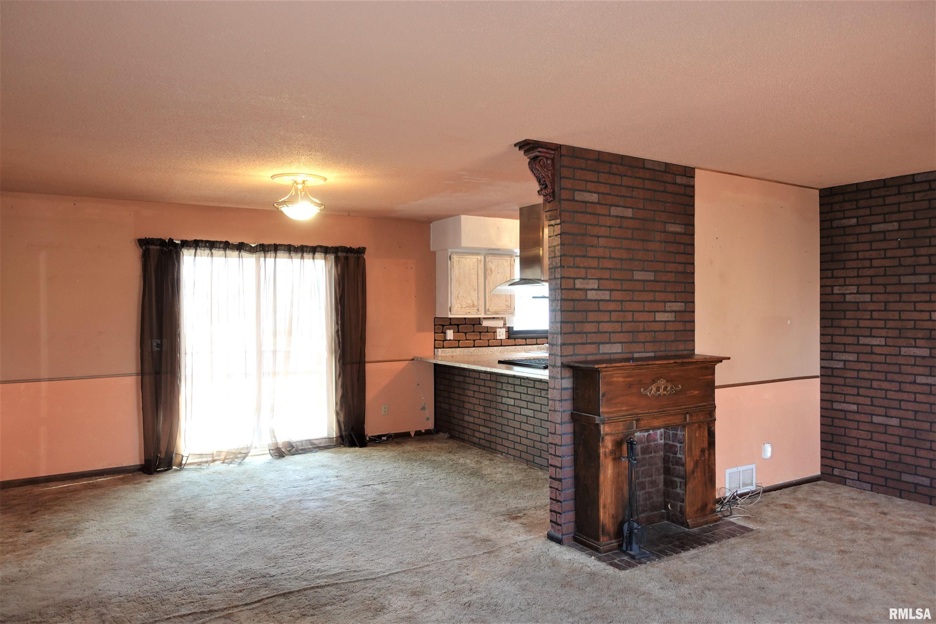110 Sunshine Drive Rio, IL 61472 - Photo 9 of 35 Gallery Image 9