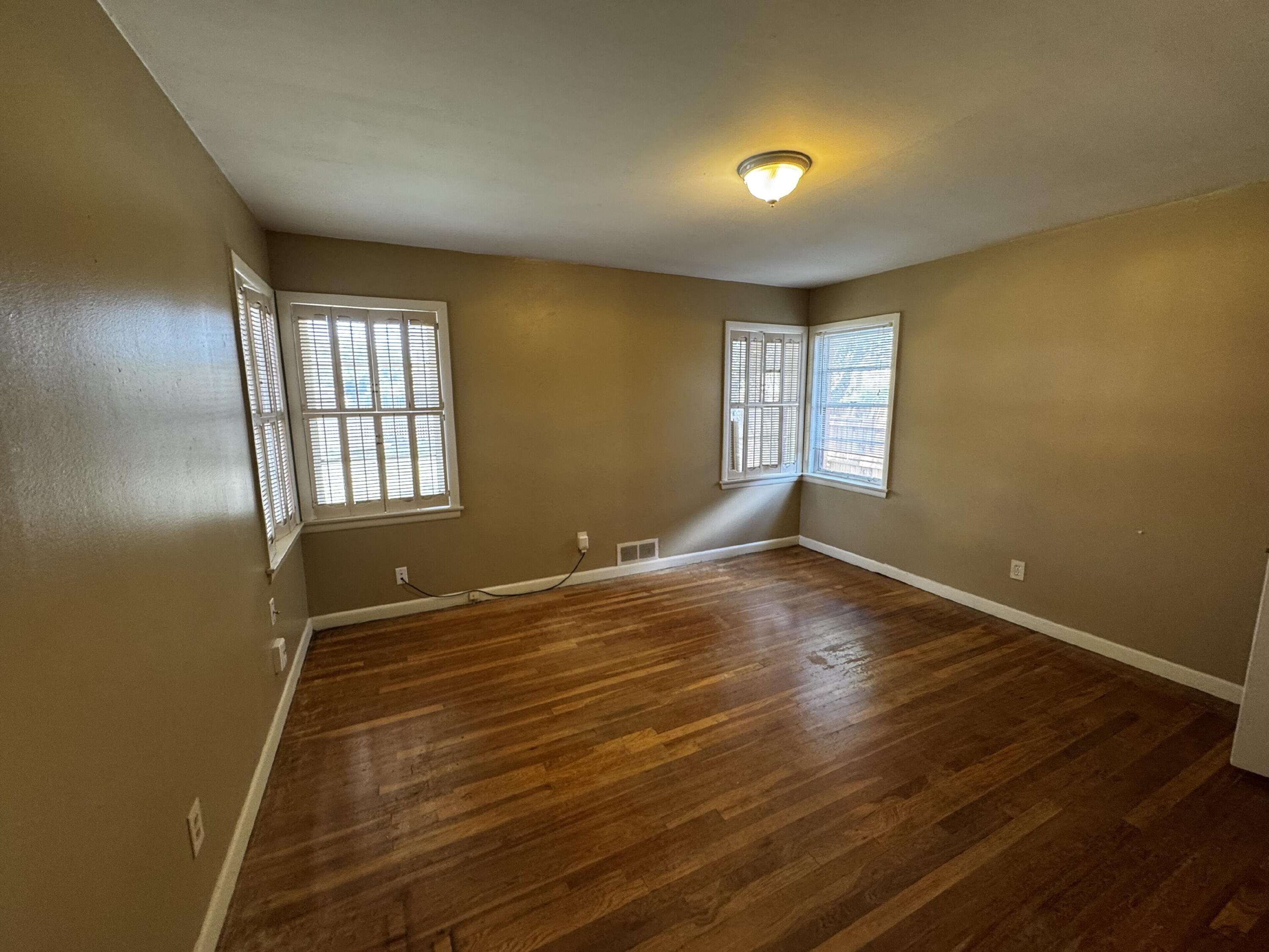 3808 23rd Street Lubbock, TX 79410 - Photo 9 of 12 IMG_7286