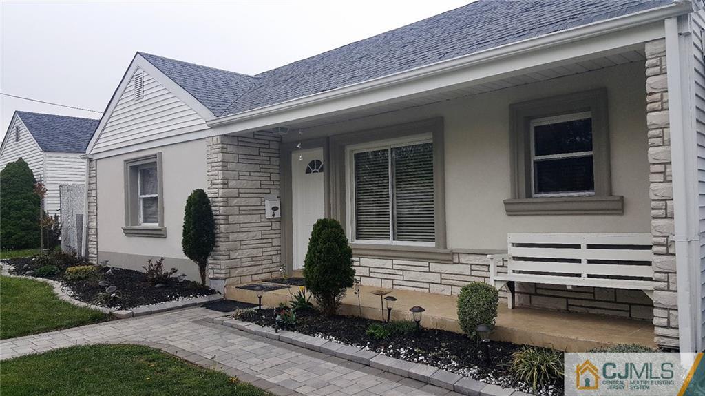 41 Walnut Street Edison, NJ 08817 - Photo 1 of 25 Gallery Image 1