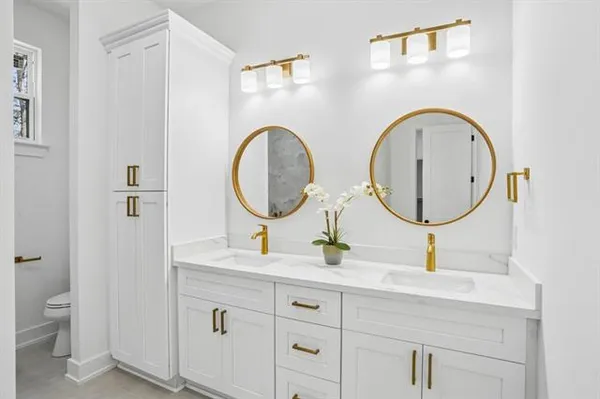 $459,000 | 1016 West 19th Avenue, Covington, LA 70433