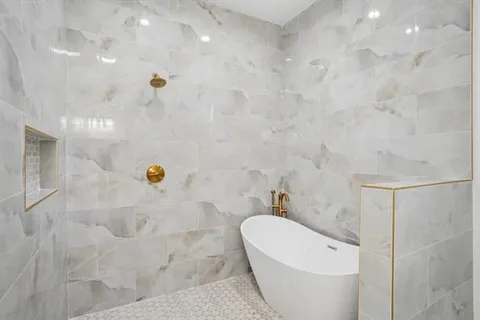 $459,000 | 1016 West 19th Avenue, Covington, LA 70433