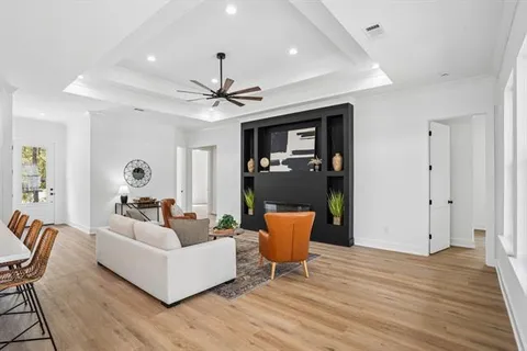 $459,000 | 1016 West 19th Avenue, Covington, LA 70433