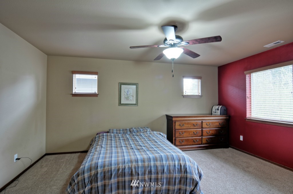 3619 164th Street Southeast Bothell, WA 98012 - Photo 11 of 21 Gallery Image 11