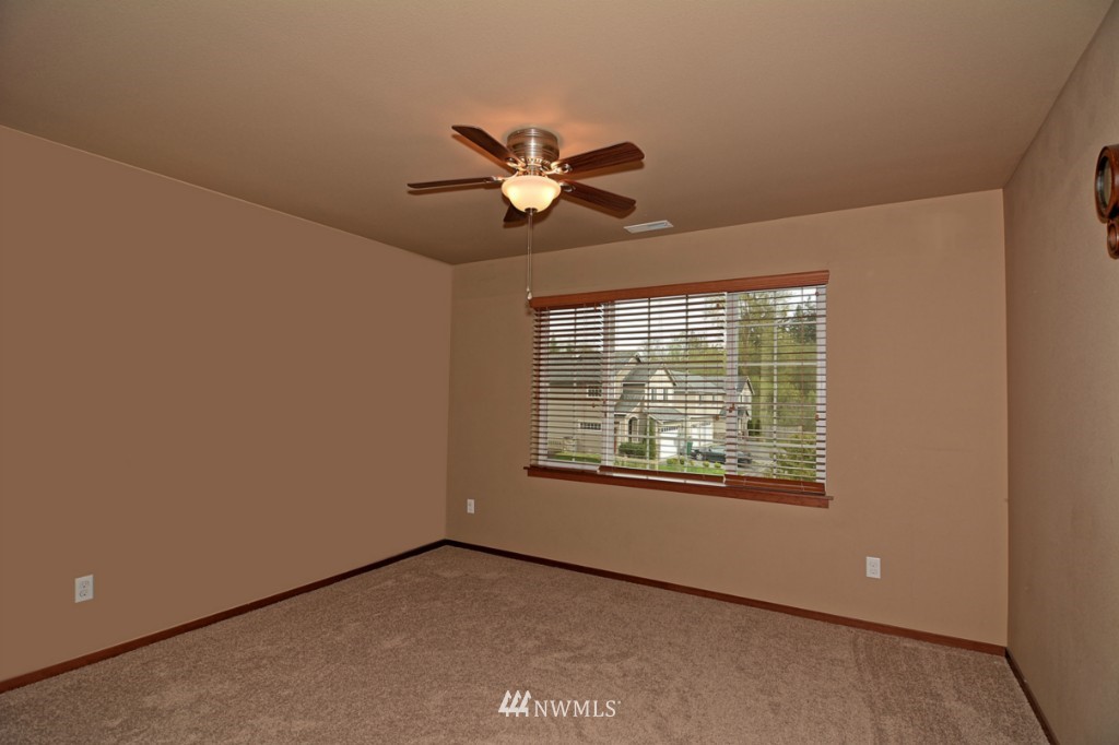 3619 164th Street Southeast Bothell, WA 98012 - Photo 14 of 21 Gallery Image 14
