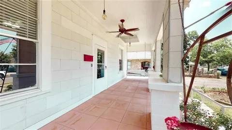 $395,000 | 512 South Brighton Avenue, Dallas, TX 75208