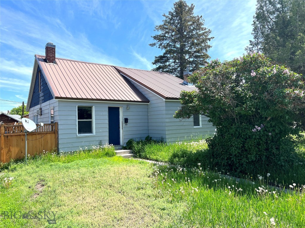 707 East Sebree Street Dillon, MT 59725 - Photo 1 of 1 Front of home