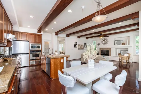 $1,888,000 | 920 2nd Street East, Sonoma, CA 95476