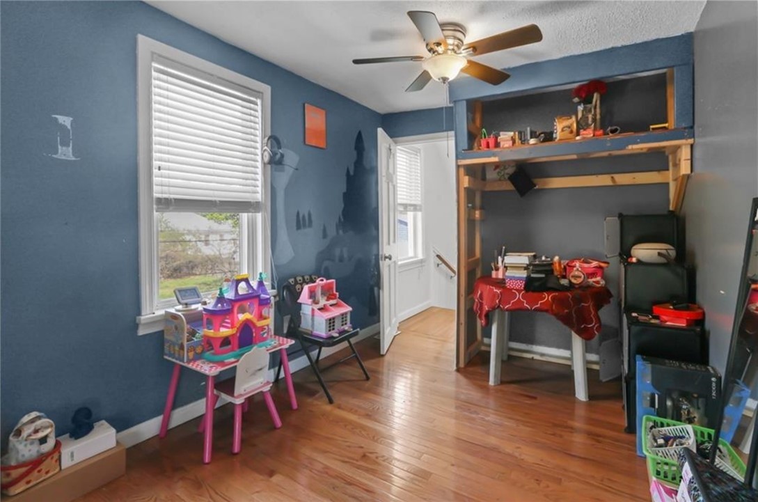 70 Perkins Avenue Cranston, RI 02910 - Photo 13 of 19