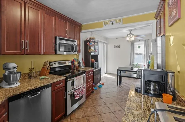 $365,000 | 70 Perkins Avenue, Cranston, RI 02910