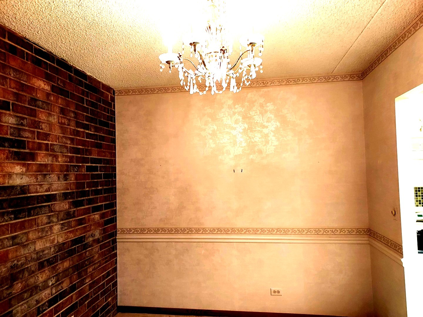 1421 Woodbridge Road, Unit 2C Joliet, IL 60436 - Photo 7 of 23