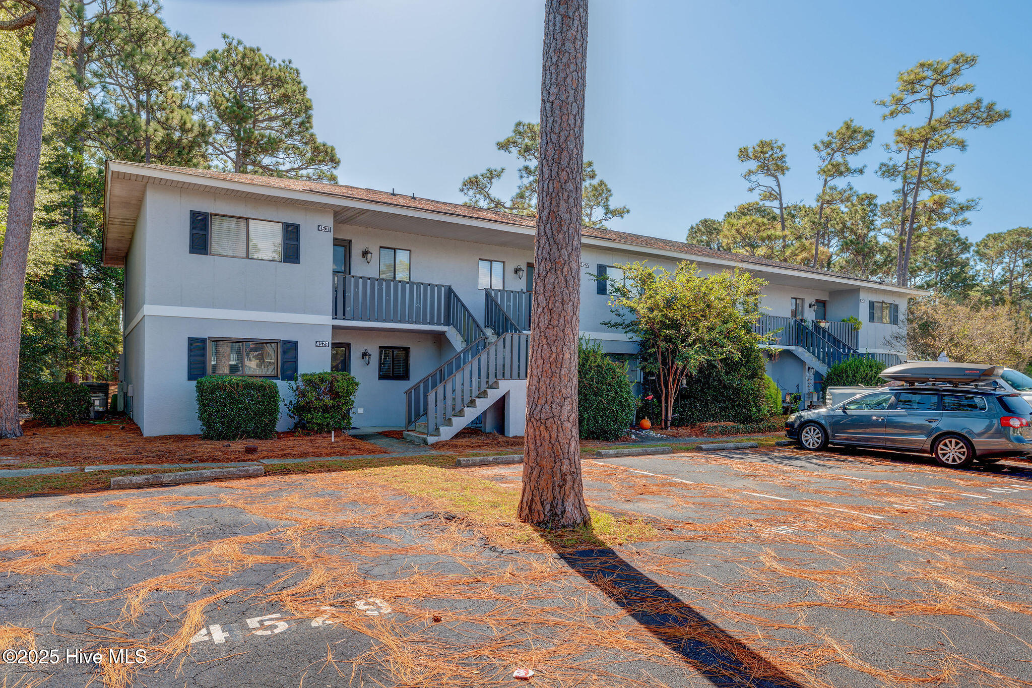 4529 Holly Tree Road, Unit 701 Wilmington, NC 28412 - Photo 4 of 32 4529HollyTreeRoad-2