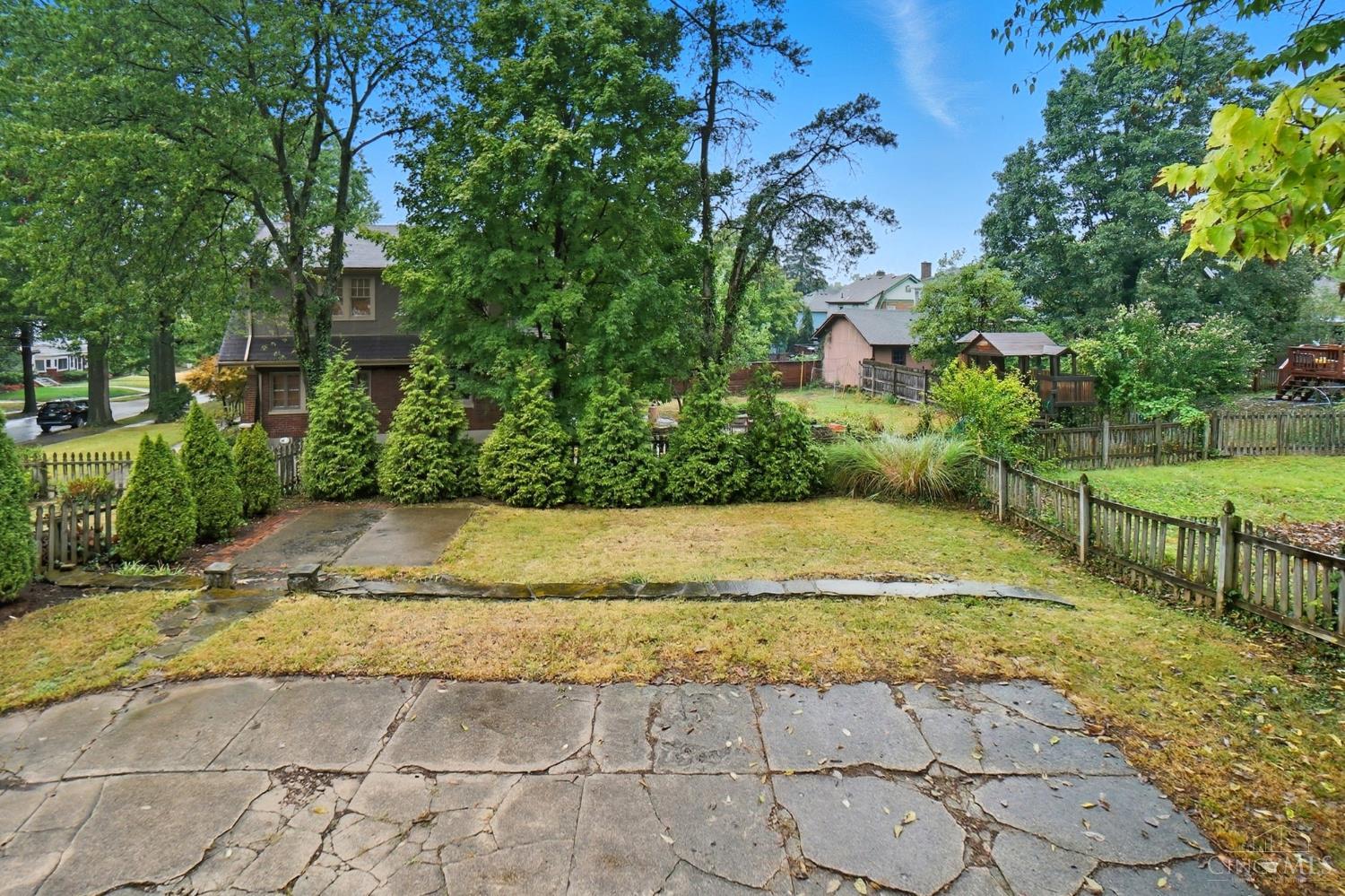 5807 Montgomery Road Cincinnati, OH 45212 - Photo 40 of 42 Gallery Image 40