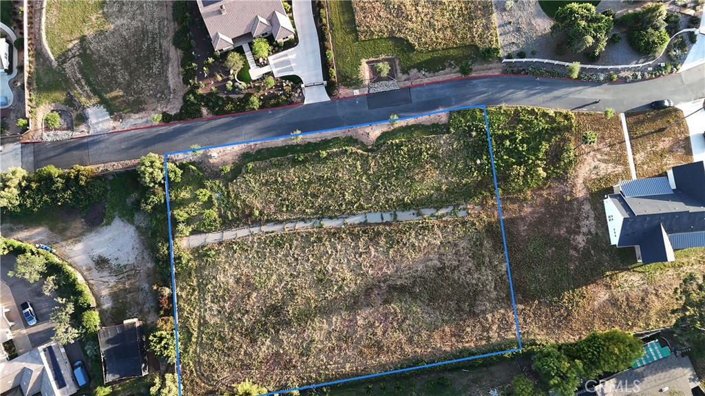 1940 Grey Rabbit Hollow Lane Fallbrook, CA 92028 - Photo 6 of 8