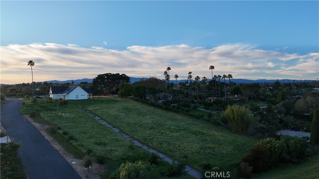 1940 Grey Rabbit Hollow Lane Fallbrook, CA 92028 - Photo 7 of 8