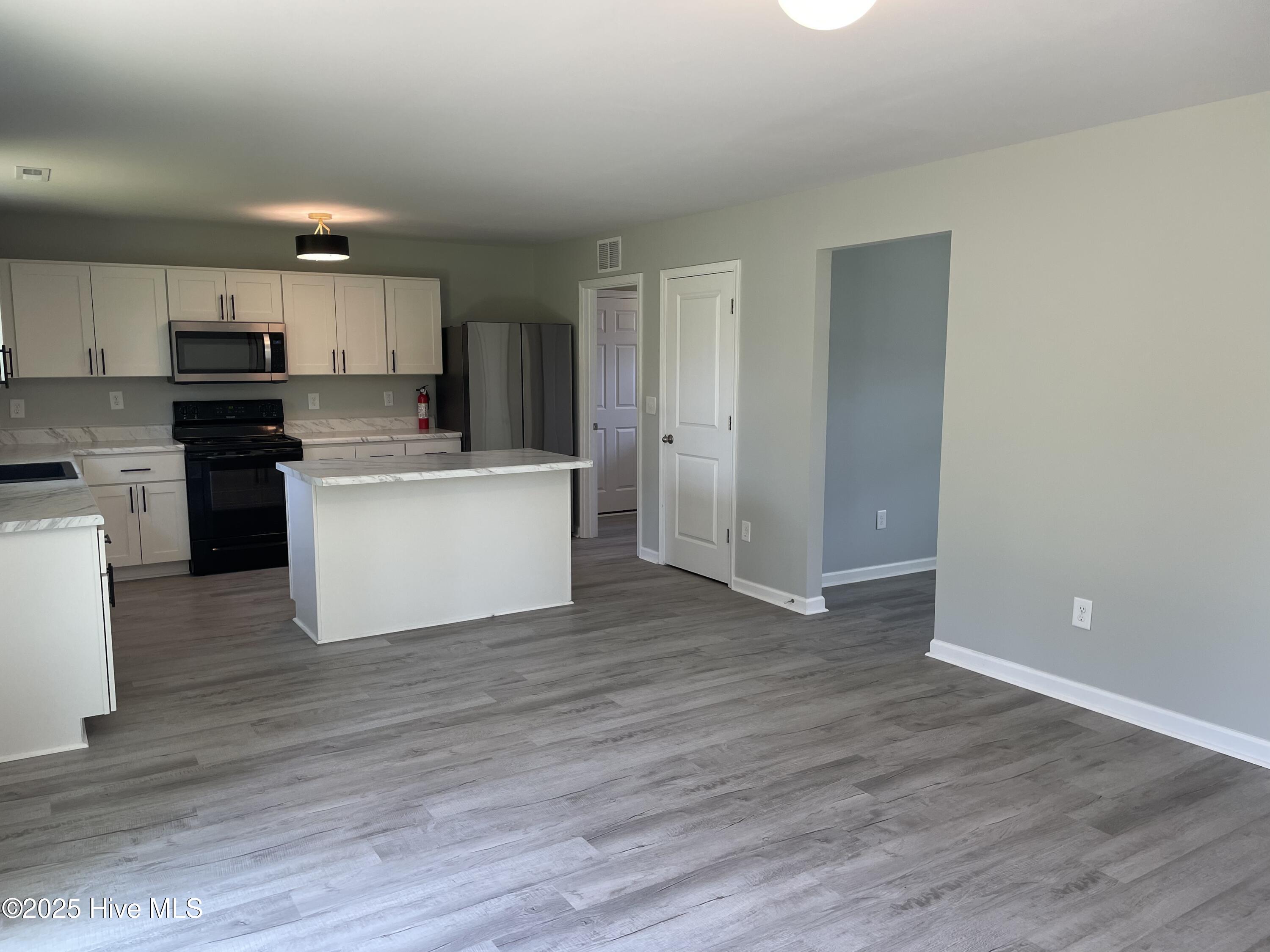 870 Golfview Road Southport, NC 28461 - Photo 10 of 35 Gallery Image 10